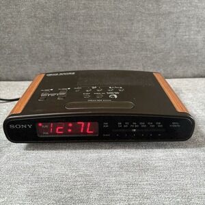 Sony Dream Machine ICF-C420 Dual Alarm AM/FM Clock Radio Alarm Clock